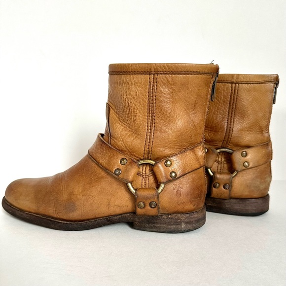 FRYE PHILIP HARNESS DISTRESSED SHORT BOOTIES IN RARE CAMEL TAN #76870. Sz 5.5 - Picture 4 of 16